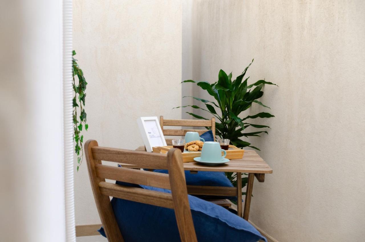 Modern Stone Apartment In The Heart Of バーリ エクステリア 写真