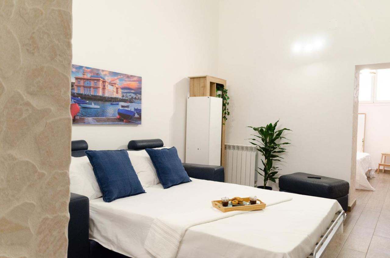 Modern Stone Apartment In The Heart Of バーリ エクステリア 写真