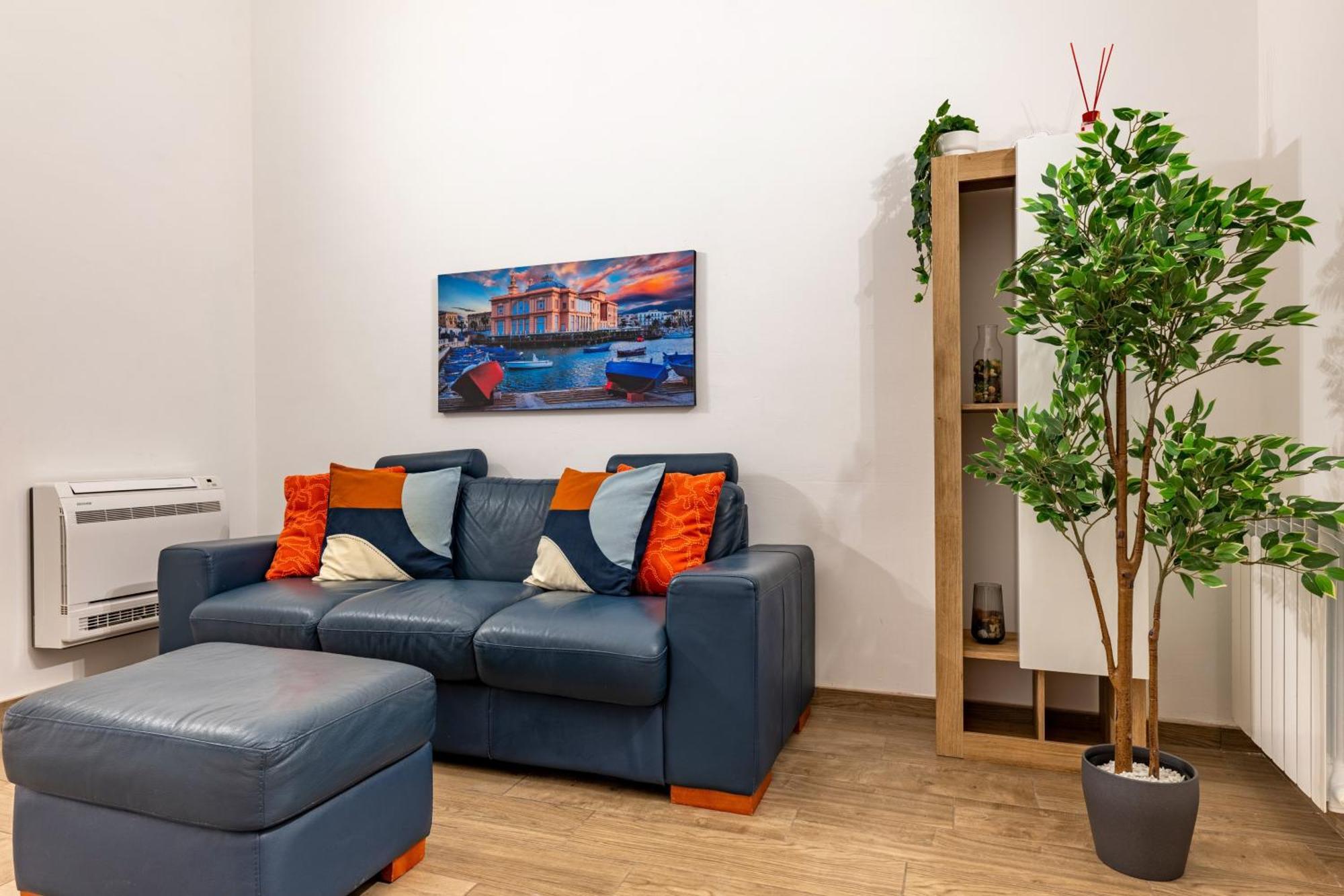 Modern Stone Apartment In The Heart Of バーリ エクステリア 写真