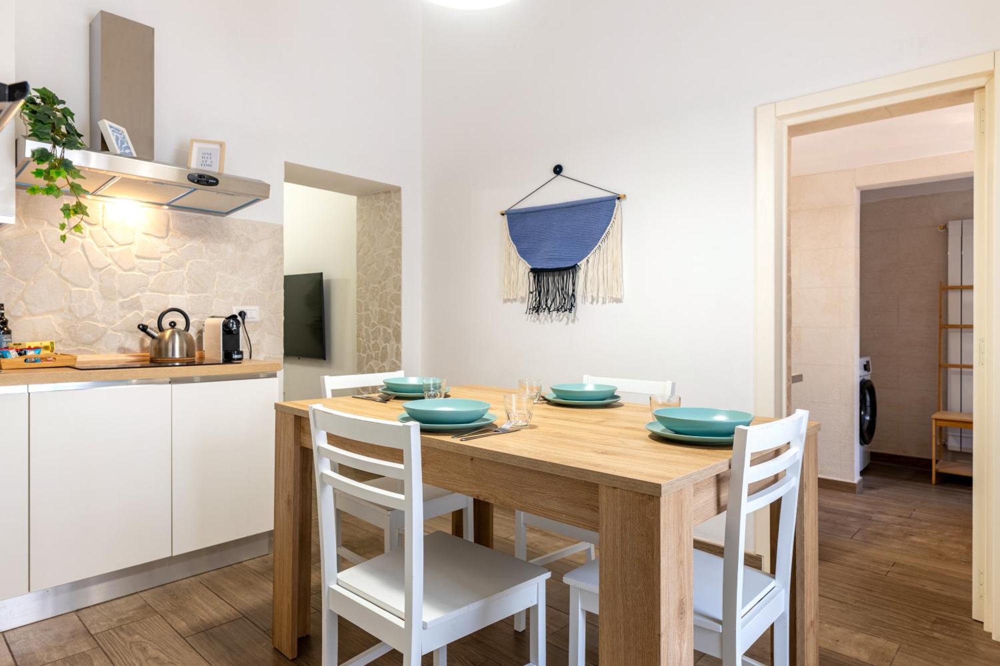 Modern Stone Apartment In The Heart Of バーリ エクステリア 写真